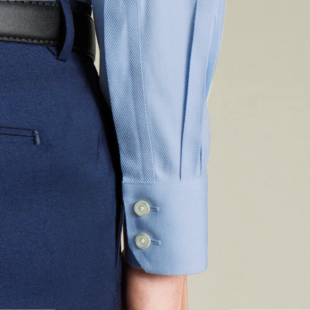 Charles Tyrwhitt ESF Cutaway Collar Non-Iron Herringbone Shirt NWT - Picture 3 of 12